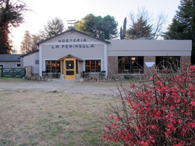 Hosteria La Peninsula Вила Вентана Екстериор снимка